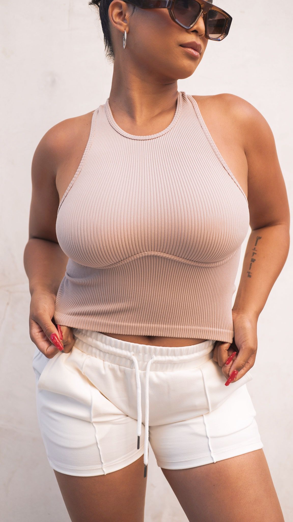 Ribbed Body Tank