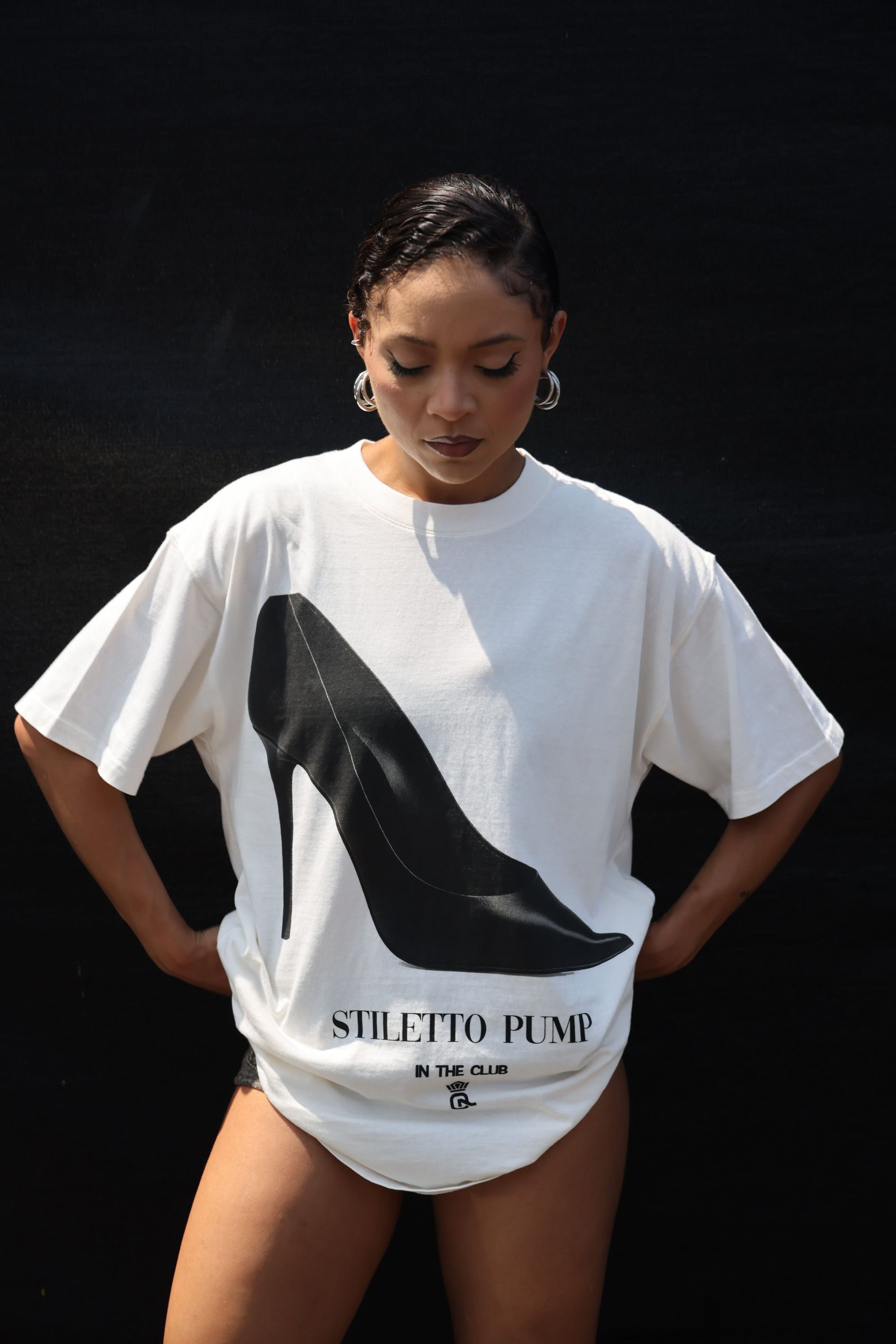 STILETTO PUMP TEE
