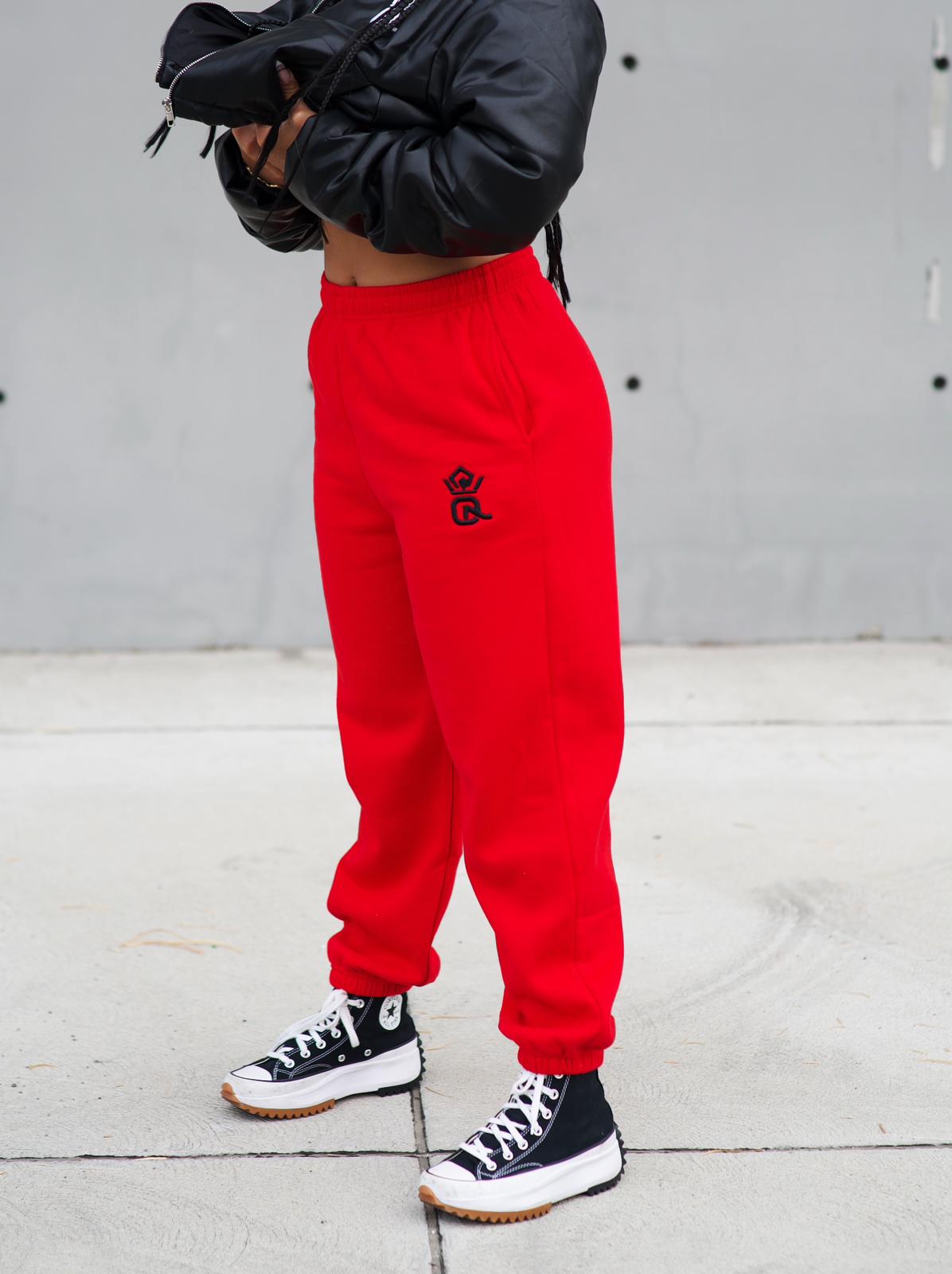 Cozy Logo Boyfriend Jogger
